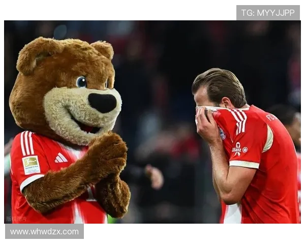 凯恩与莱万终结能力、战术角色及历史地位对比分析